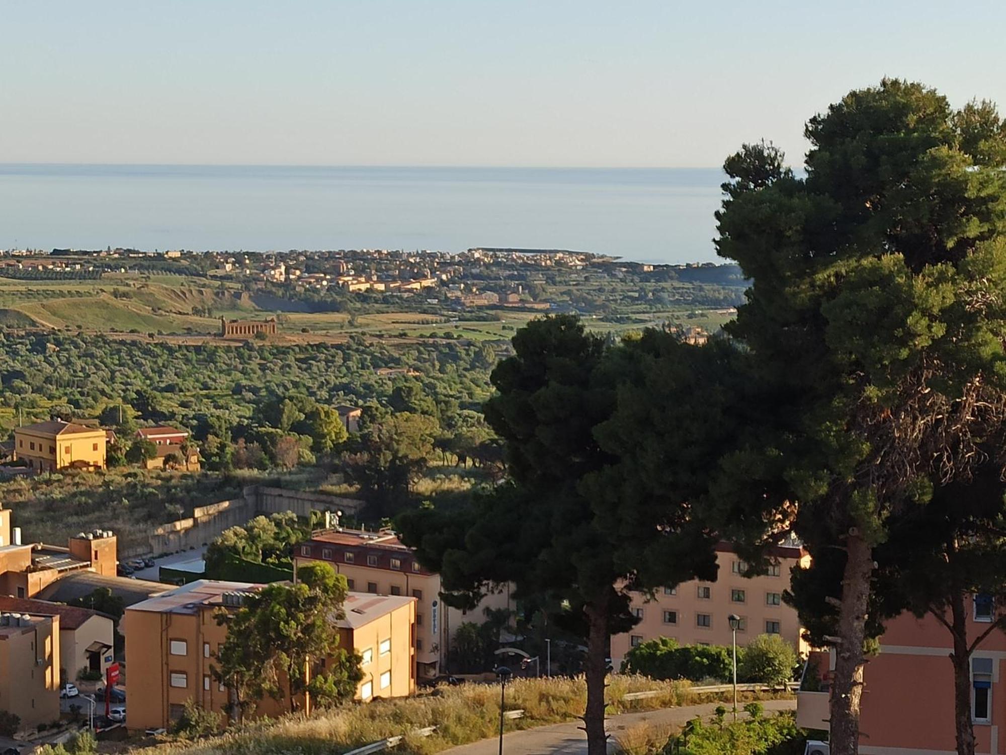 B&B Le 4 Stagioni Sul Viale, Belvedere Di アグリジェント エクステリア 写真